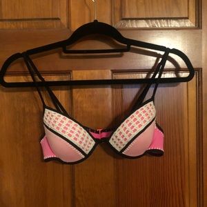 Victoria Secret bathing suit top push up size 34A